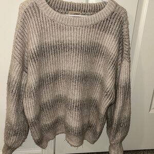 Universal thread sweater
